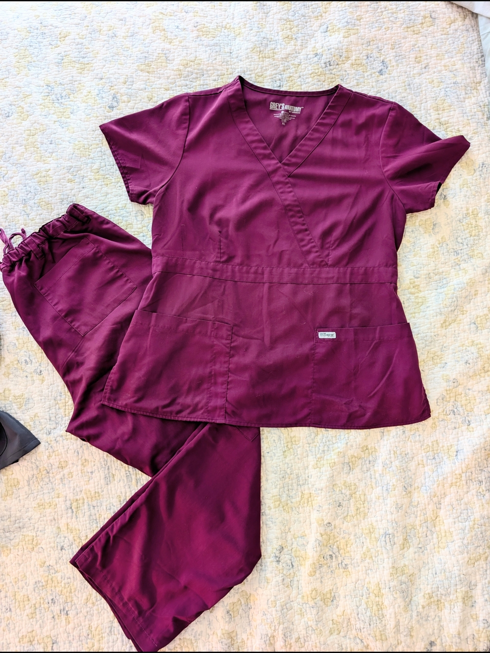 Grey's Anatomy Women's Scrub Set in Burgundy Plum